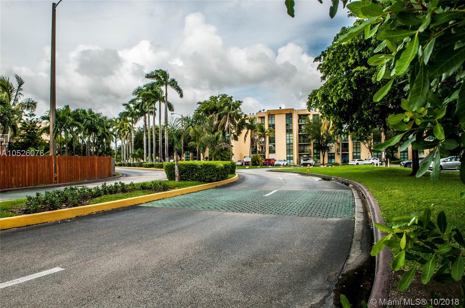 INTERNATIONAL PARK CONDO - Residential Lease