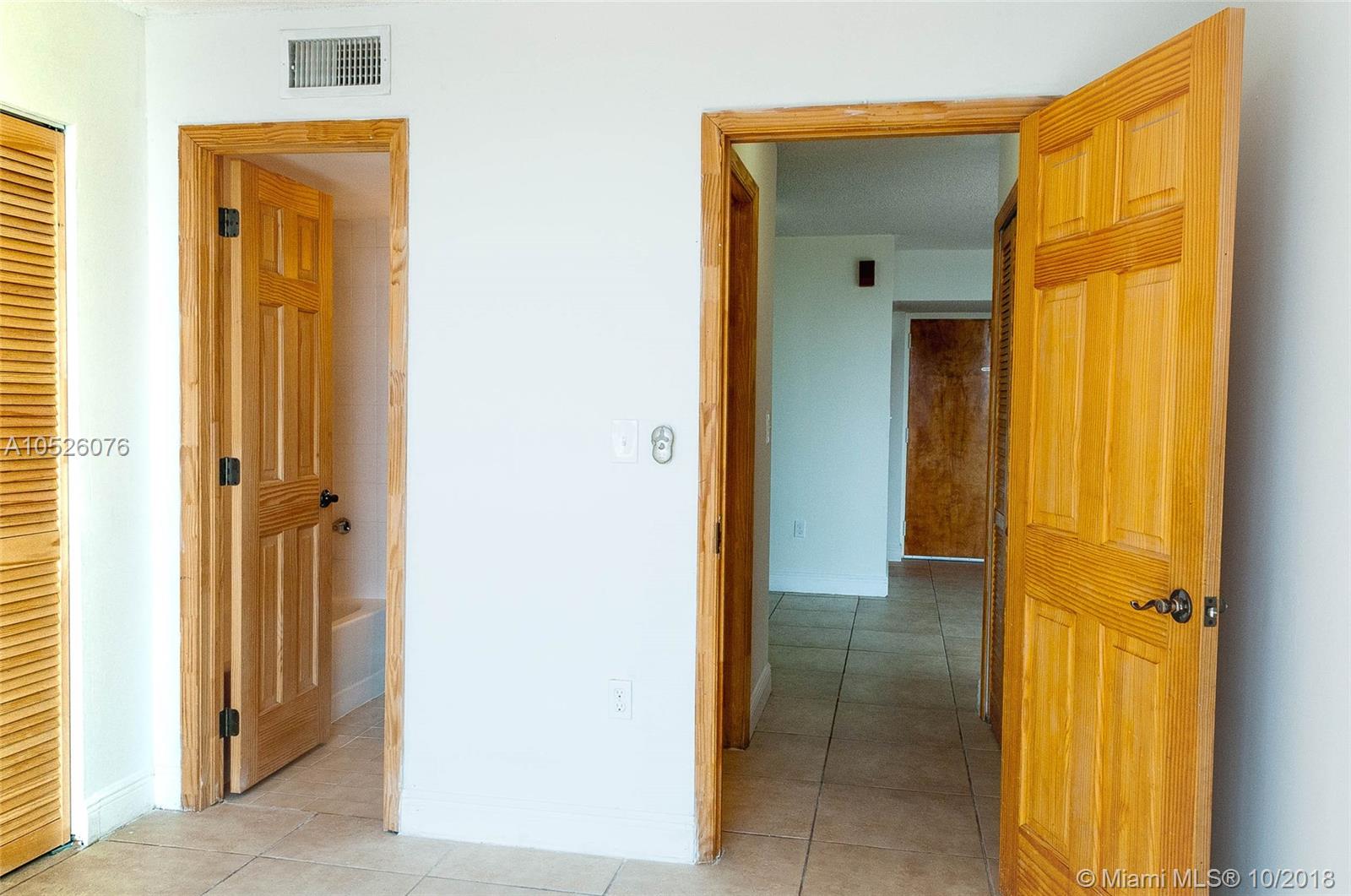 INTERNATIONAL PARK CONDO - Residential Lease