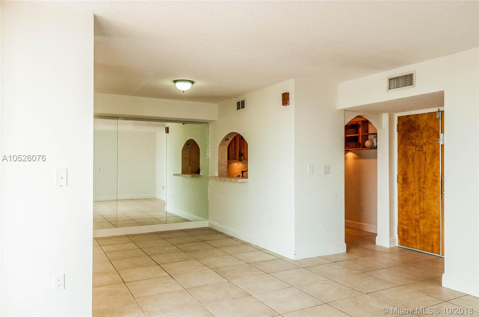 INTERNATIONAL PARK CONDO - Residential Lease