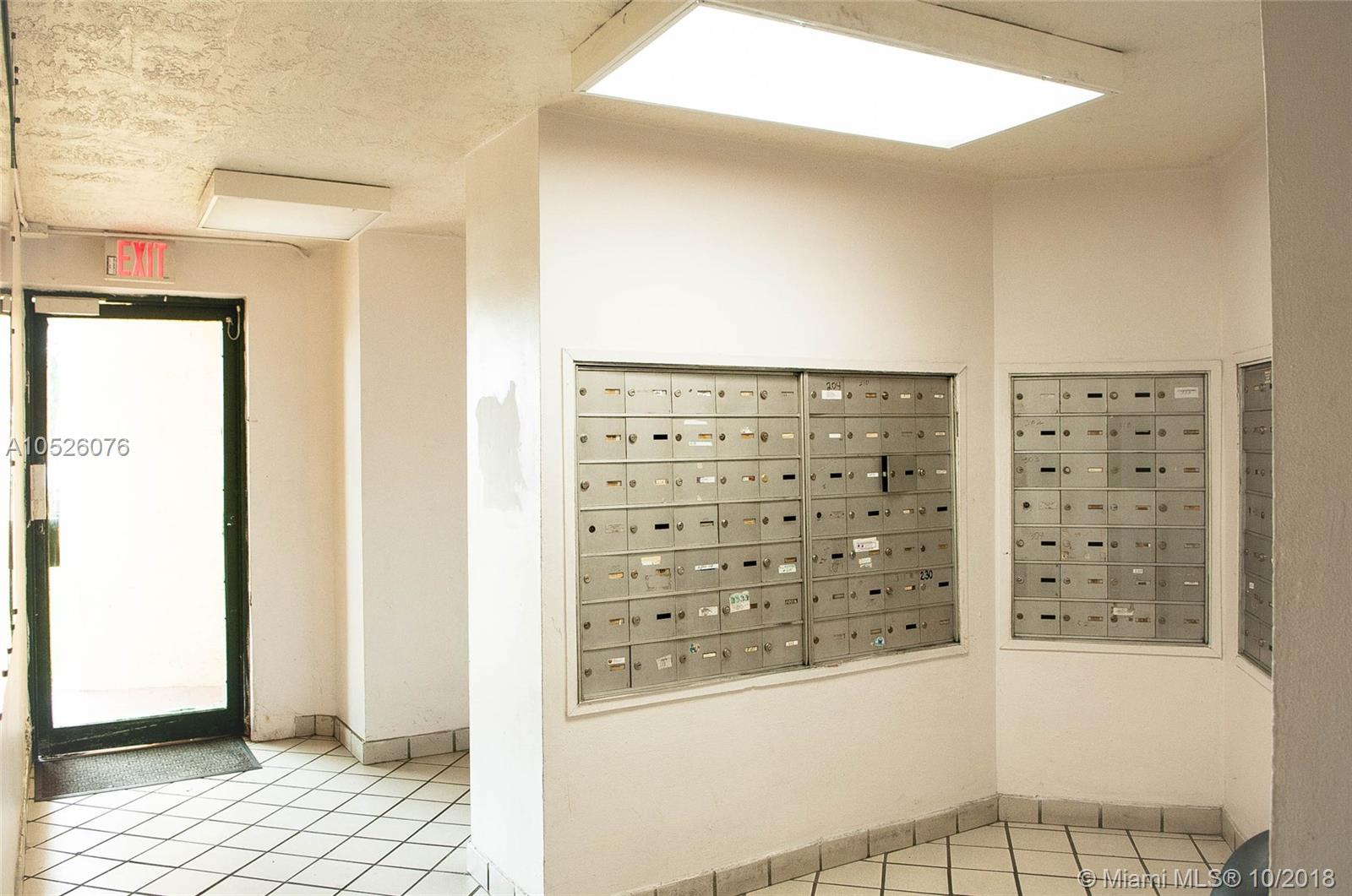 INTERNATIONAL PARK CONDO - Residential Lease