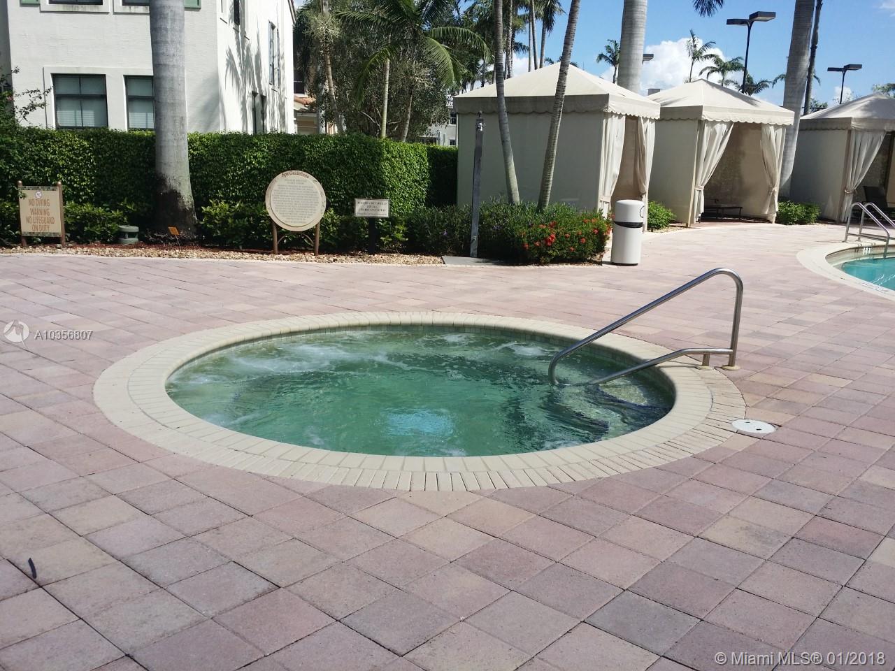 VILLA CARRARA CONDO - Residential