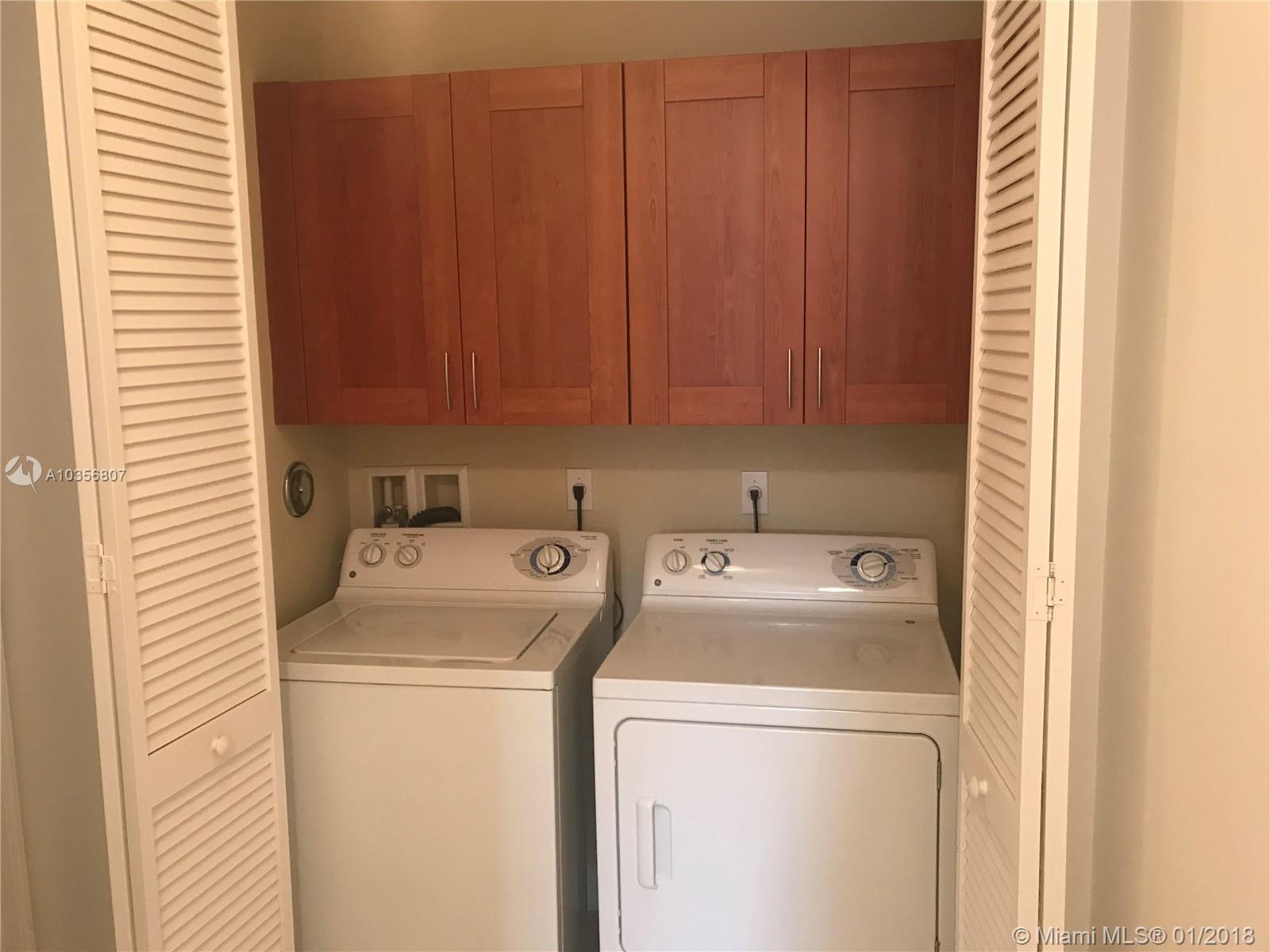 VILLA CARRARA CONDO - Residential