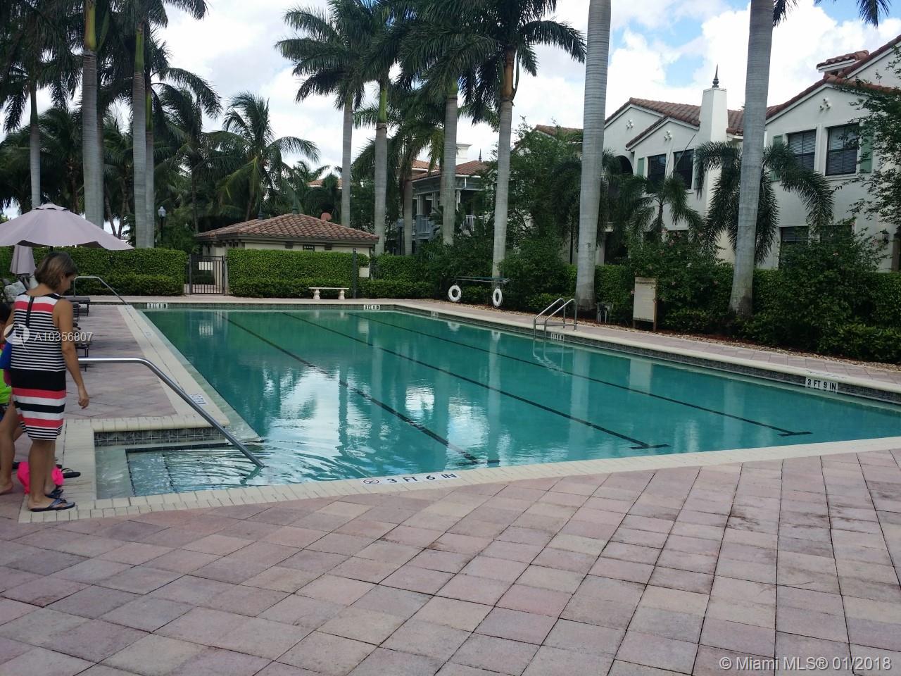 VILLA CARRARA CONDO - Residential