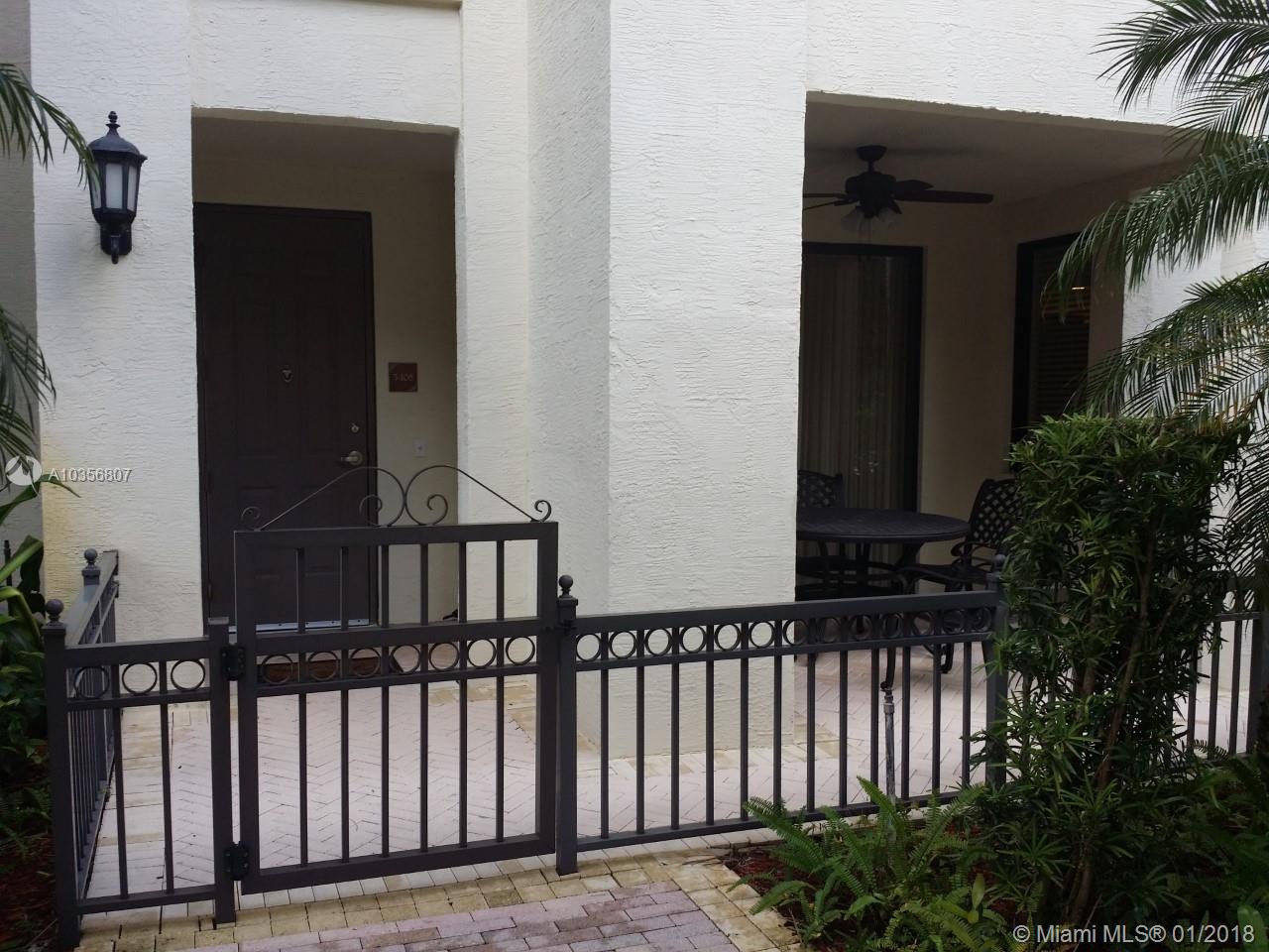 VILLA CARRARA CONDO - Residential