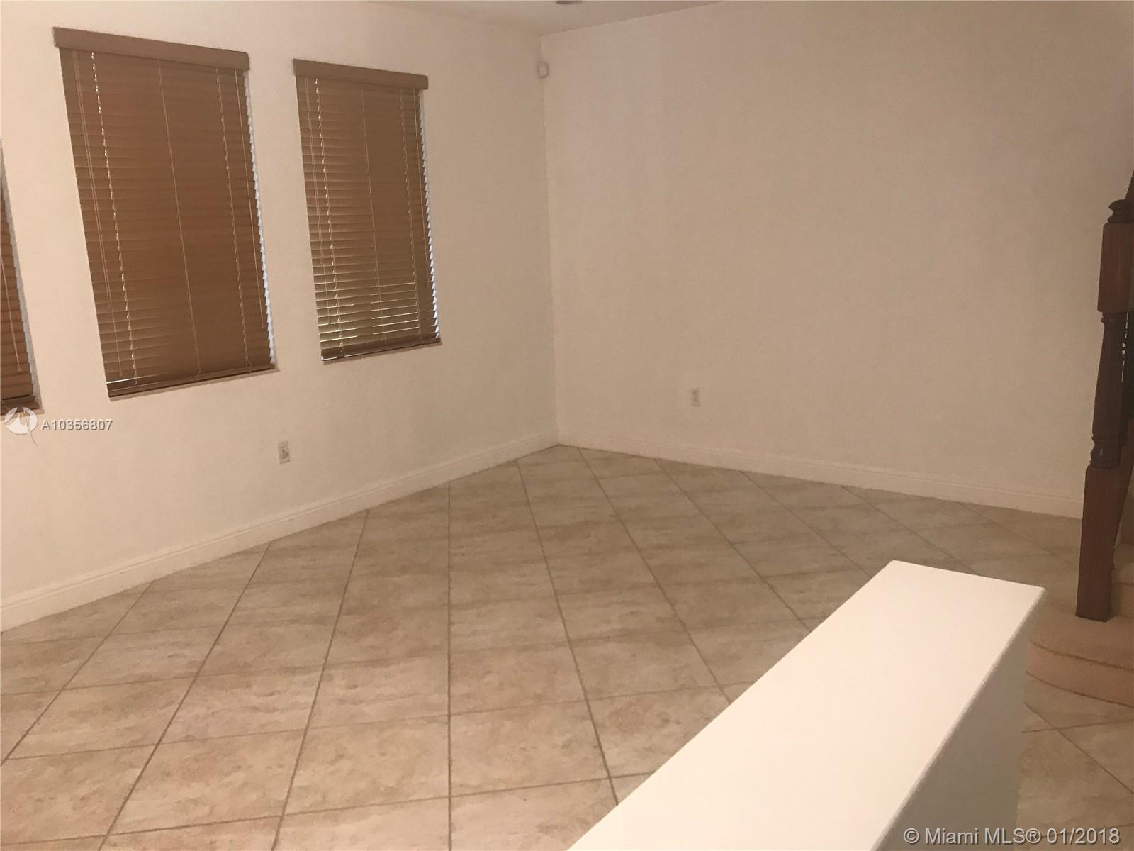 VILLA CARRARA CONDO - Residential