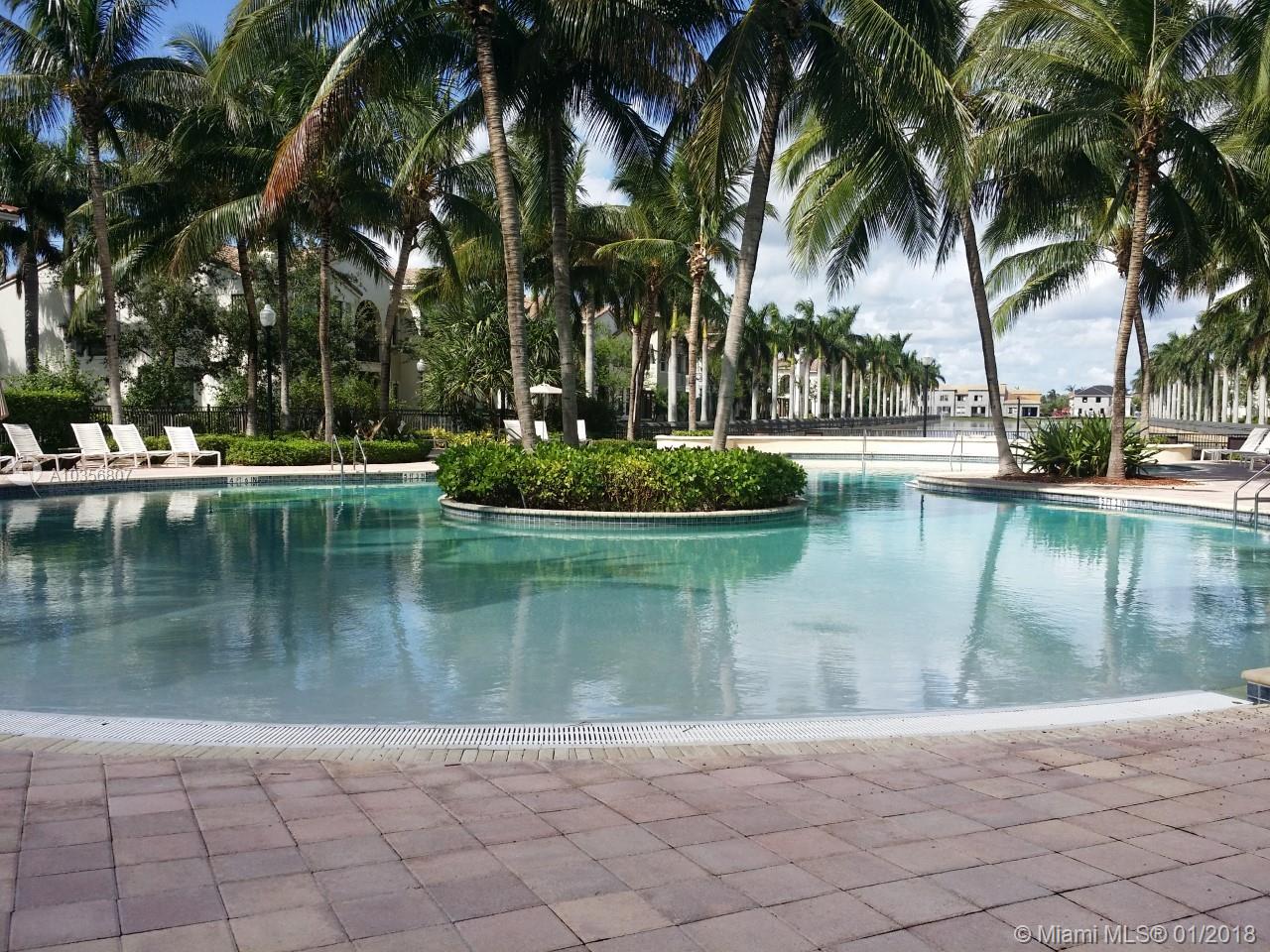 VILLA CARRARA CONDO - Residential