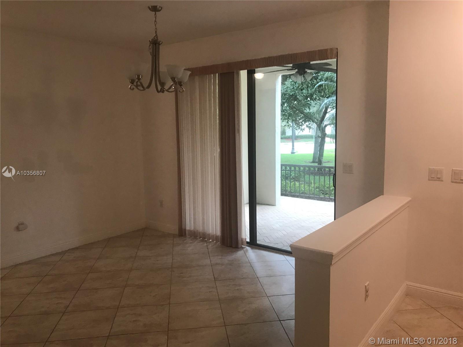 VILLA CARRARA CONDO - Residential