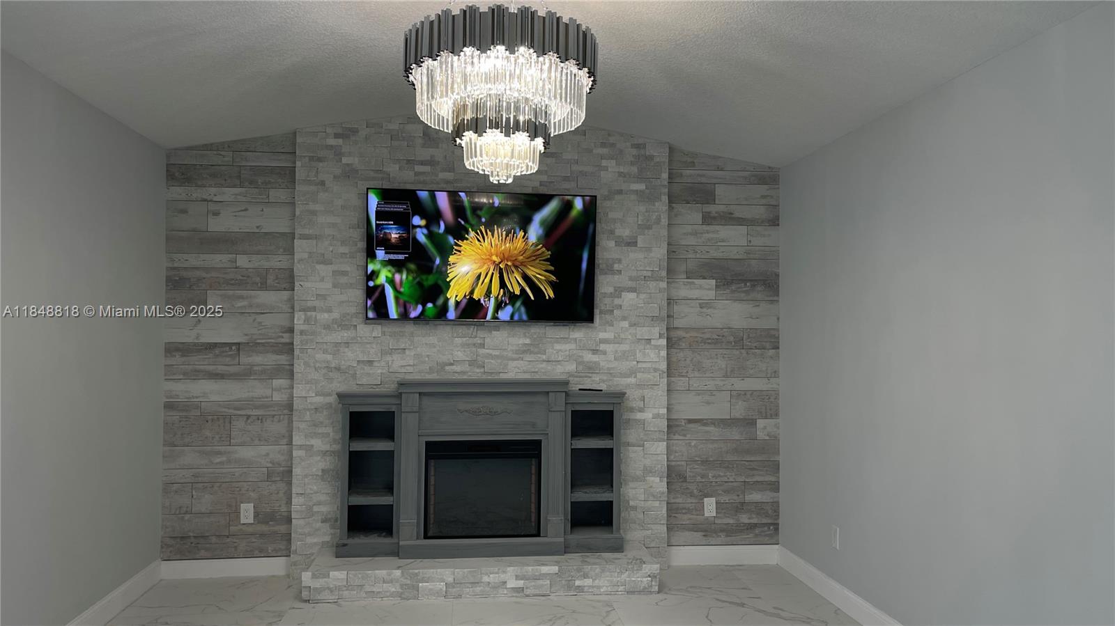 SILVER LAKES AT PEMBROKE - Residential