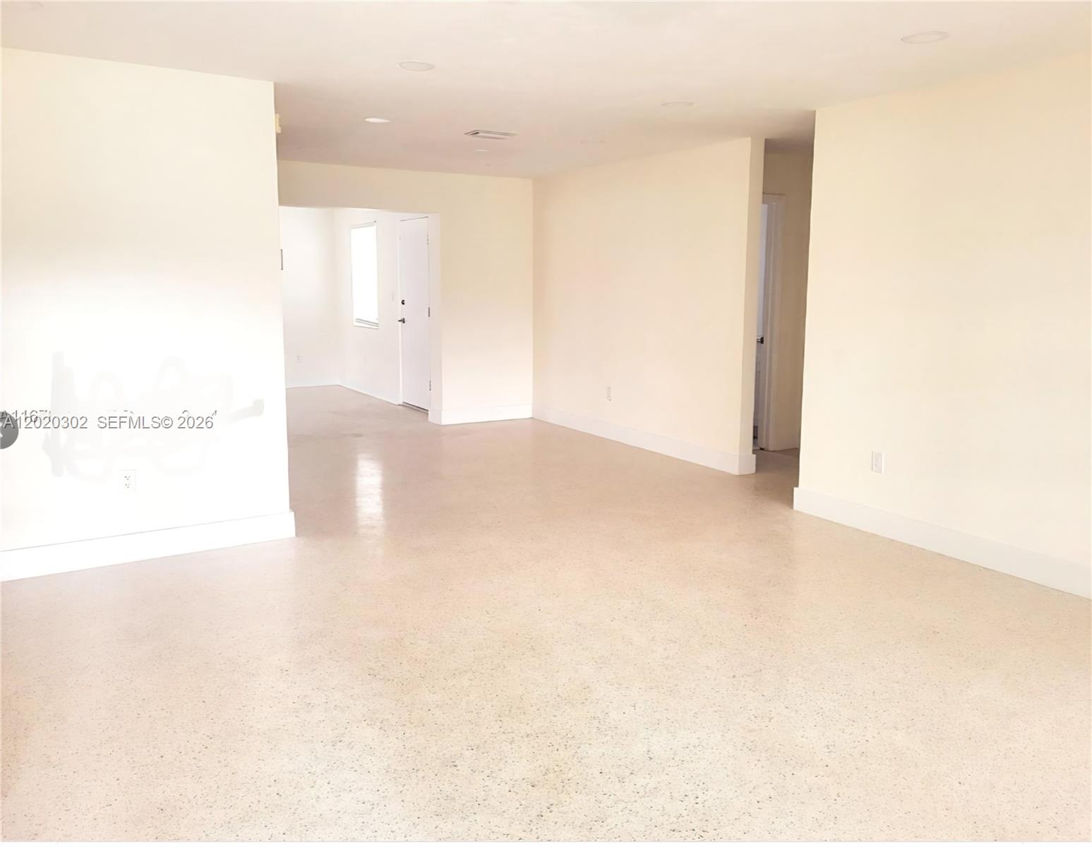 1145 Meadowlark Ave