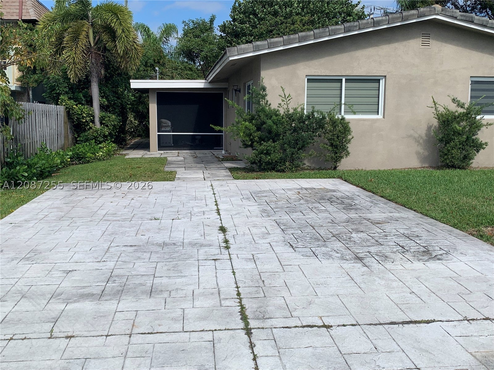 491 SE 23rd Ave
