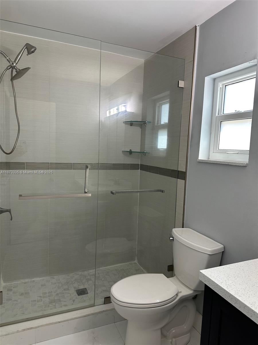 COUNTRY LAKE MANORS SEC 3 - Residential