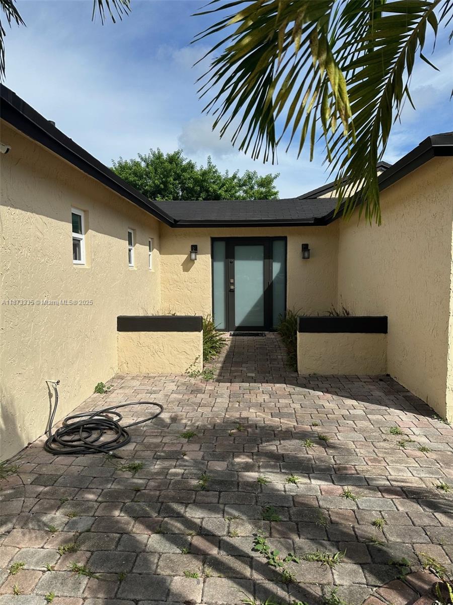 COUNTRY LAKE MANORS SEC 3 - Residential