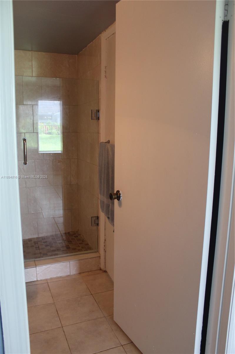 ROYAL PALM PLACE - Residential Lease