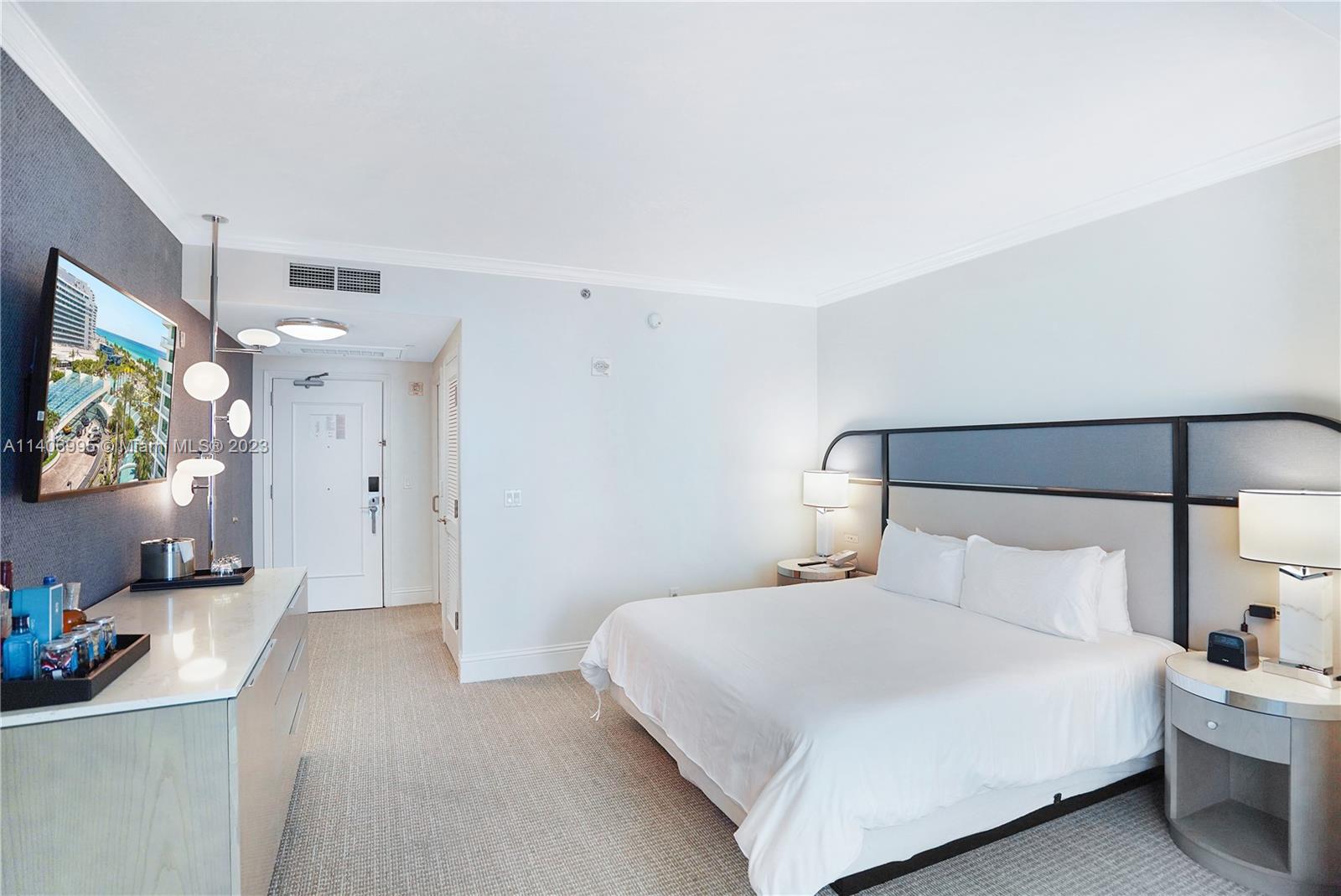 FONTAINEBLEAU II CONDO - Residential