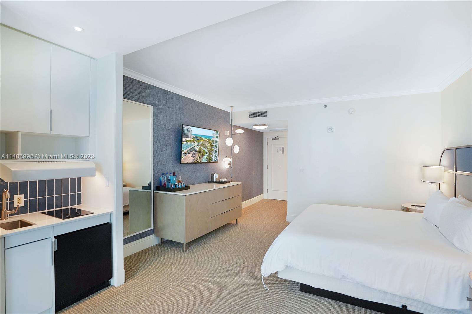 FONTAINEBLEAU II CONDO - Residential