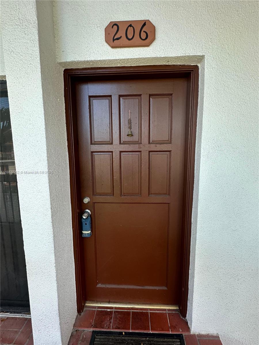 HIGHLANDS AT KENDALL LKS - Residential Lease