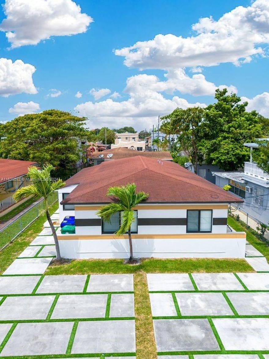 Amazing opportunity to own an income producing duplex in Little Havana. Each unit features a remodeled 2 beds, 1bath (space to make a third bedroom), central A/C, modern bathrooms, spacious living/dining area, washer, dryer and new kitchen with stainless steel appliances. Currently furnished and ready for Airbnb! Great investment property less than 10 Minutes from Downtown Miami, Brickell, Coral Gables, Miami Casino, Merrick Park. In 20 minutes you are at the Beach. Very light and bright. Easy to show.