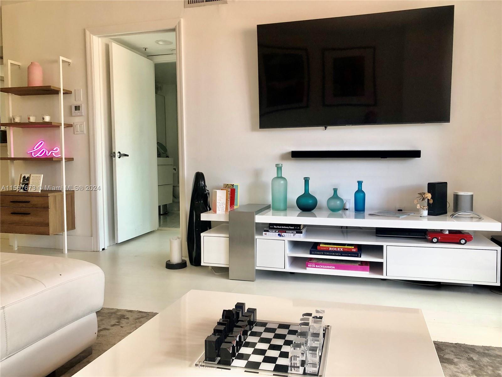 Property for Sale at Address Not Disclosed, Miami Beach, Miami-Dade County, Florida - Bedrooms: 1 
Bathrooms: 1  - $760,000