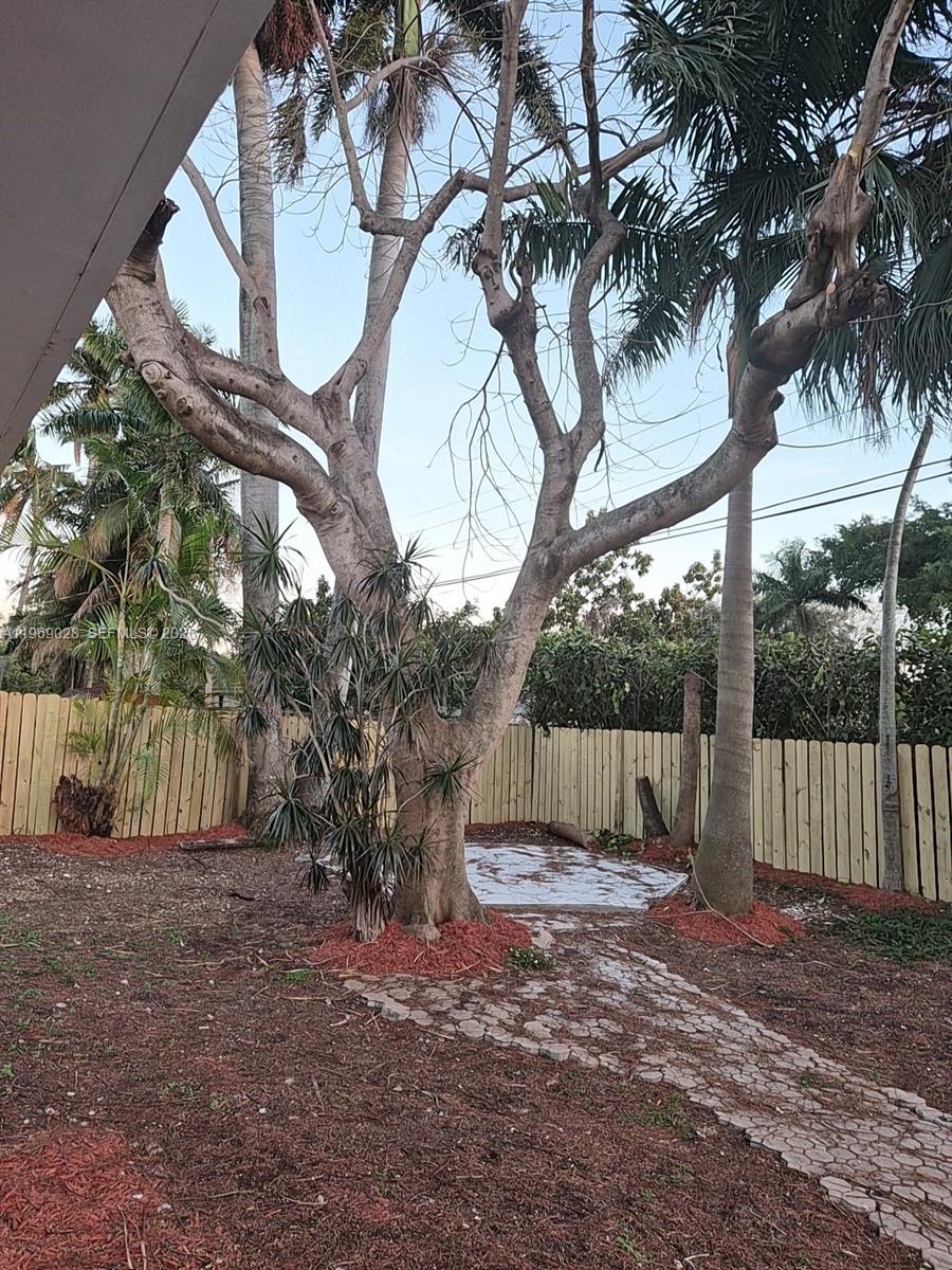 LAKEVIEW HEIGHTS NO 2 - Residential