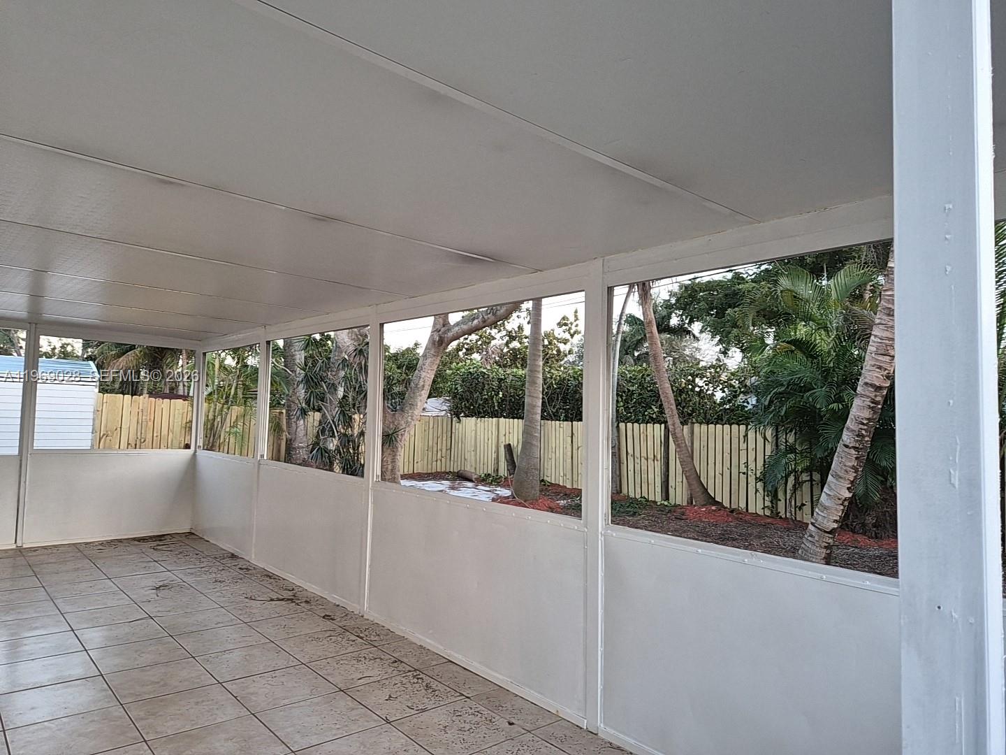 LAKEVIEW HEIGHTS NO 2 - Residential