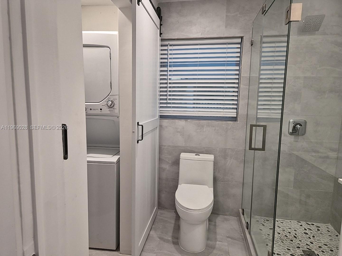 LAKEVIEW HEIGHTS NO 2 - Residential