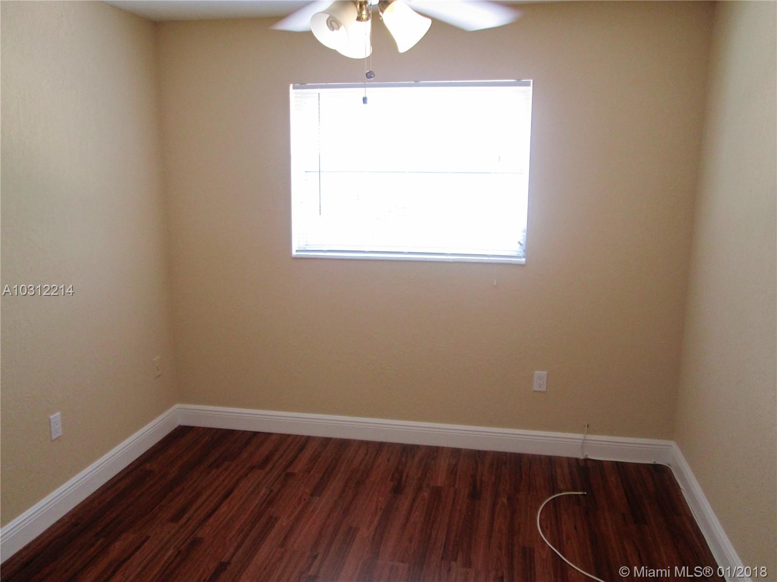 SUNRISE GOLF VILLAGE SEC - Residential