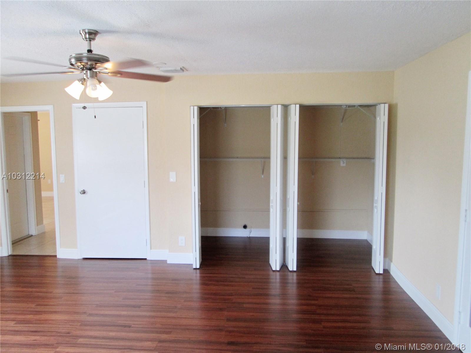 SUNRISE GOLF VILLAGE SEC - Residential