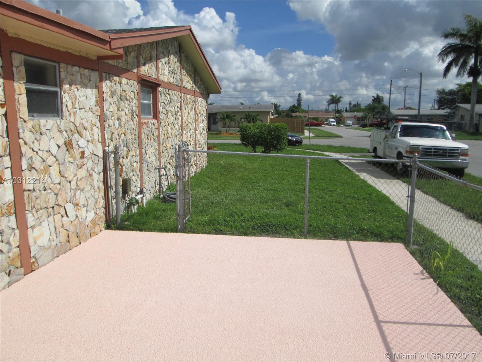 SUNRISE GOLF VILLAGE SEC - Residential