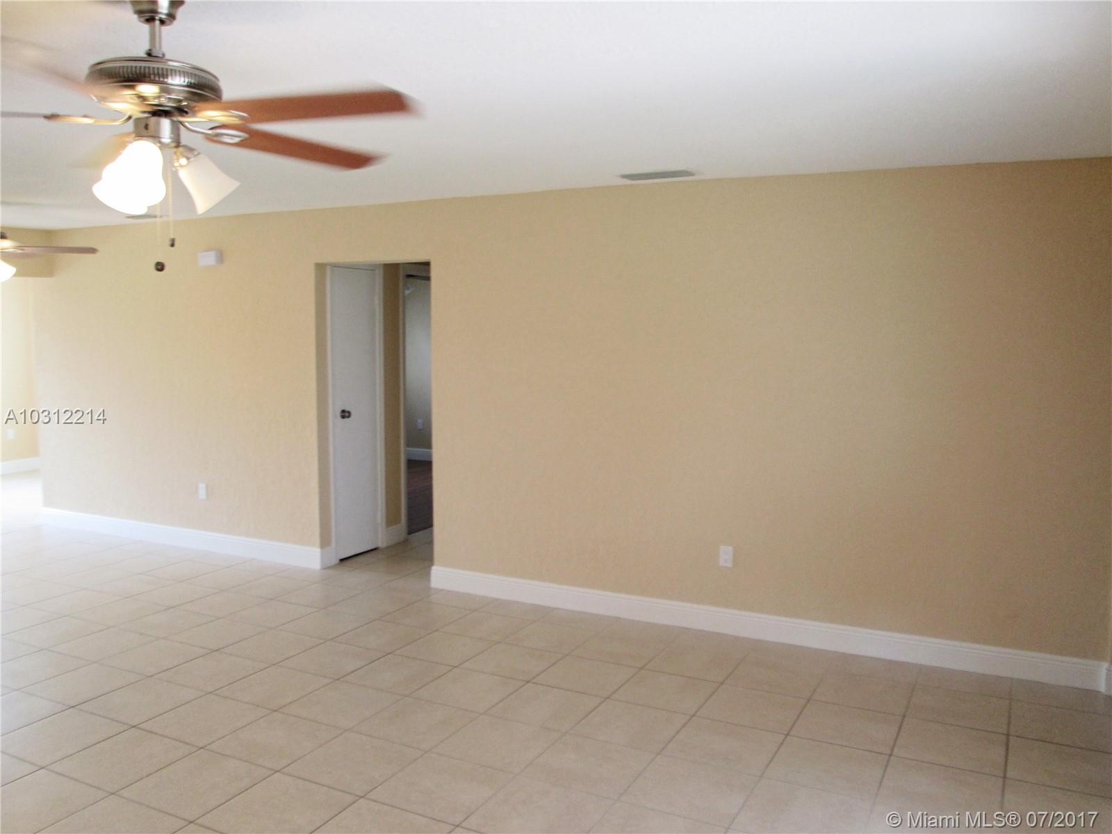 SUNRISE GOLF VILLAGE SEC - Residential