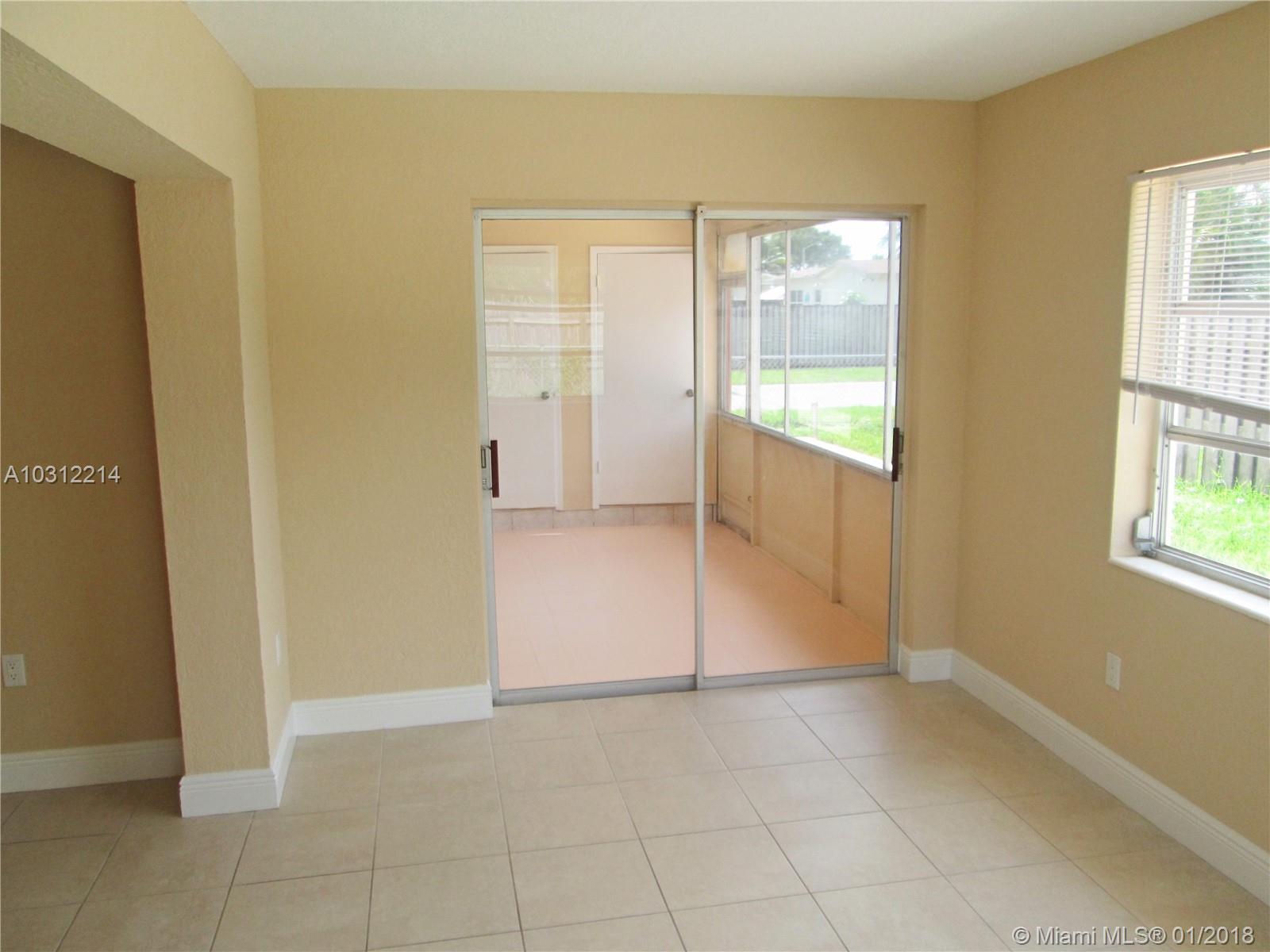 SUNRISE GOLF VILLAGE SEC - Residential