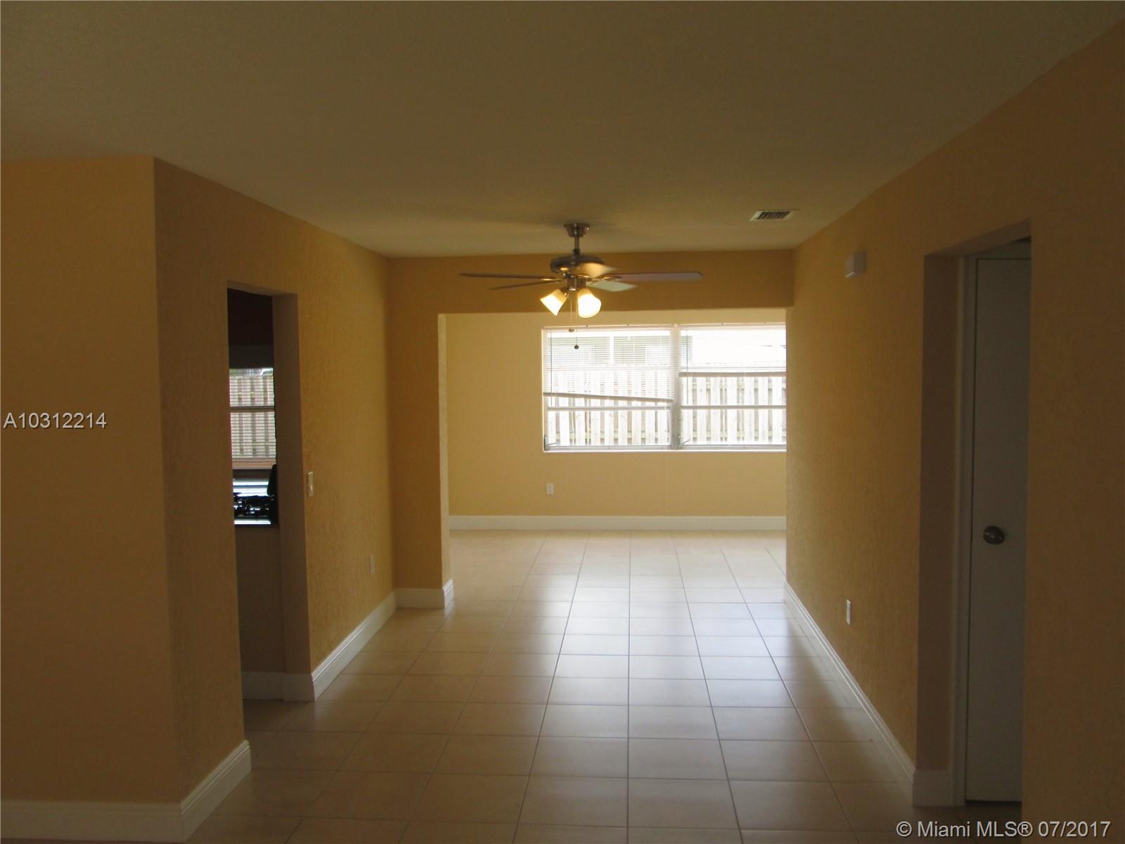 SUNRISE GOLF VILLAGE SEC - Residential