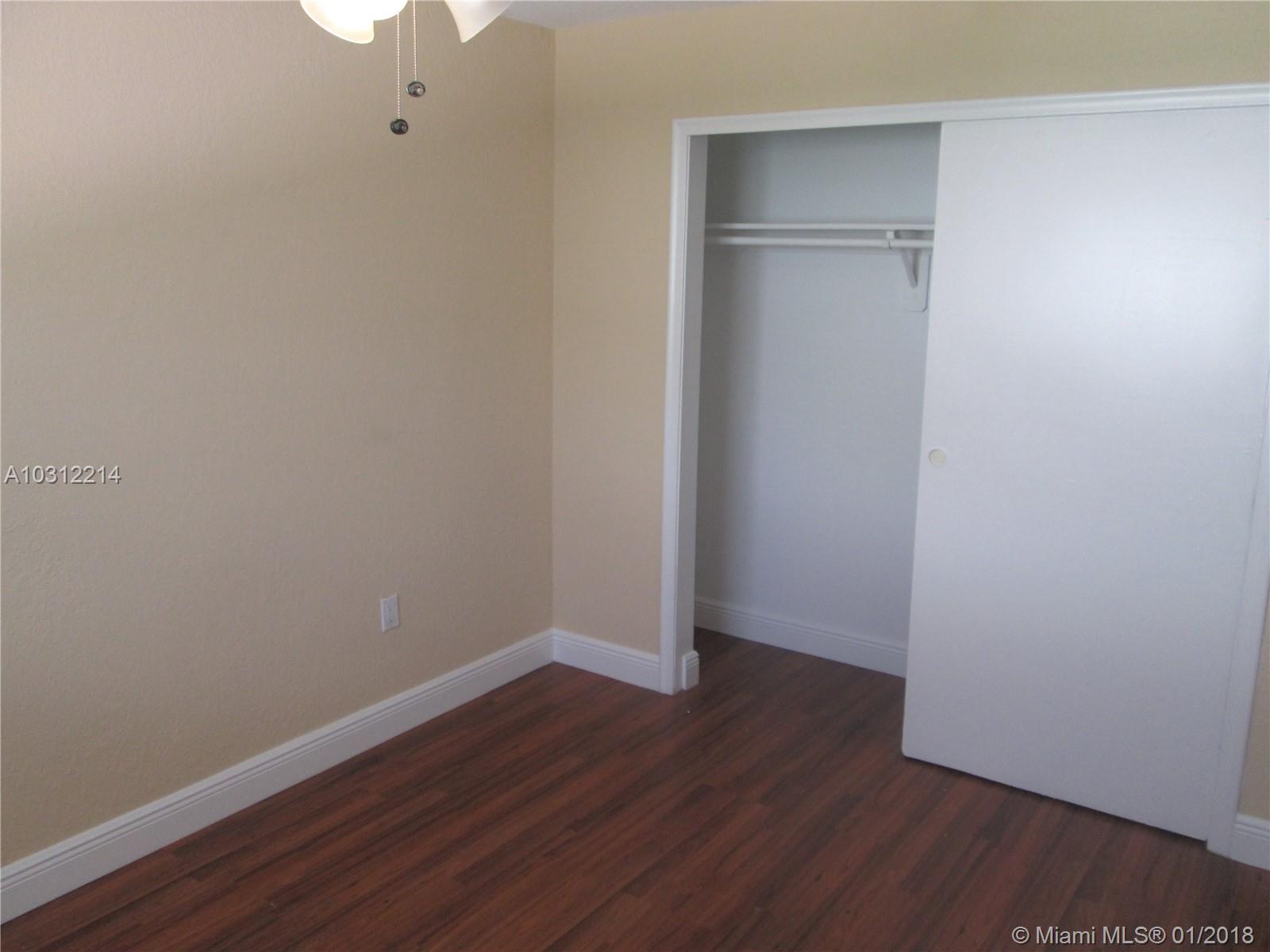 SUNRISE GOLF VILLAGE SEC - Residential