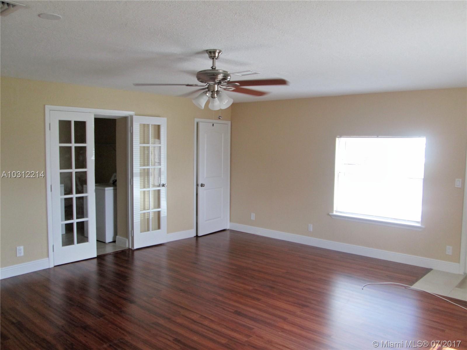 SUNRISE GOLF VILLAGE SEC - Residential