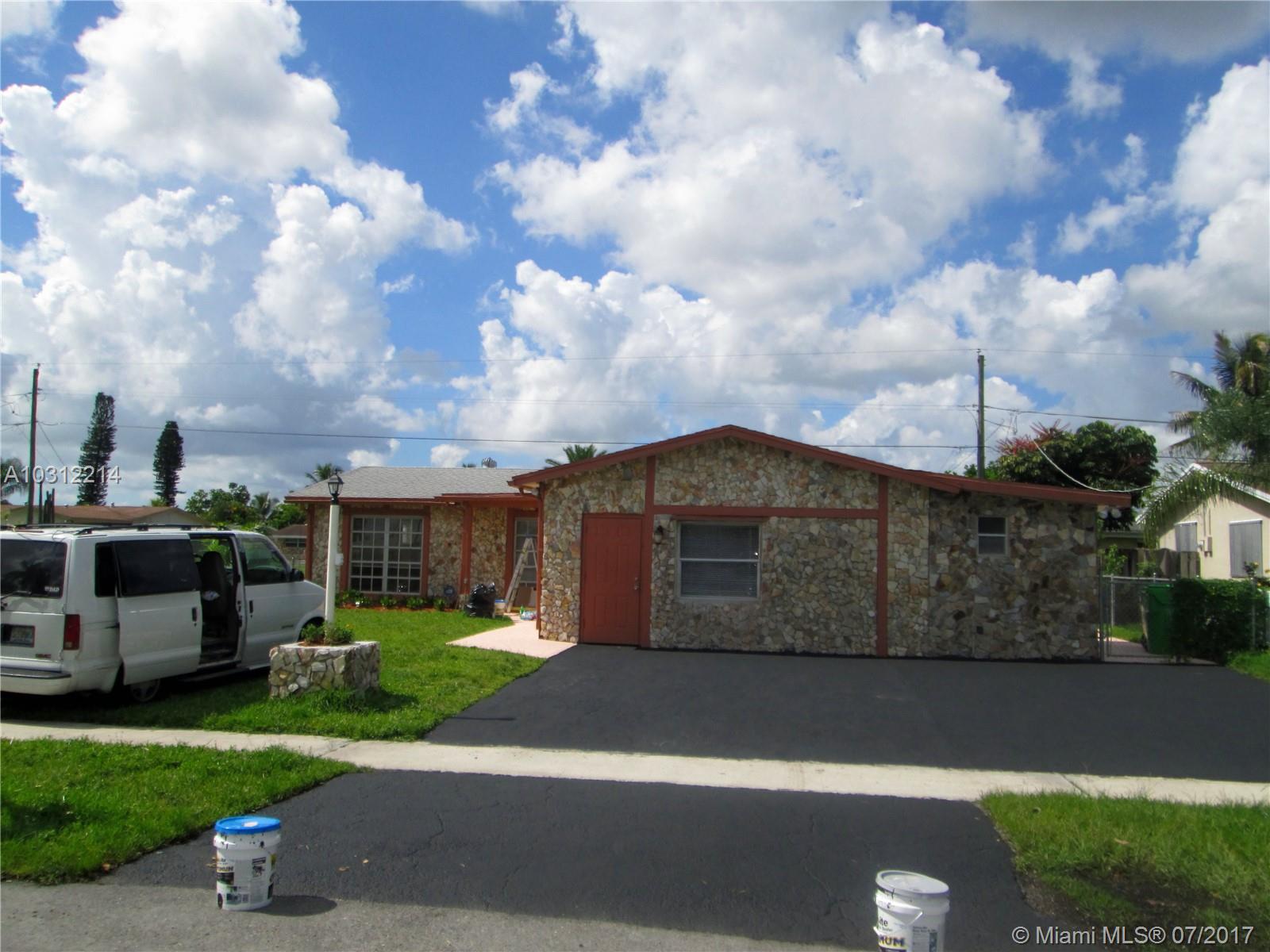 SUNRISE GOLF VILLAGE SEC - Residential