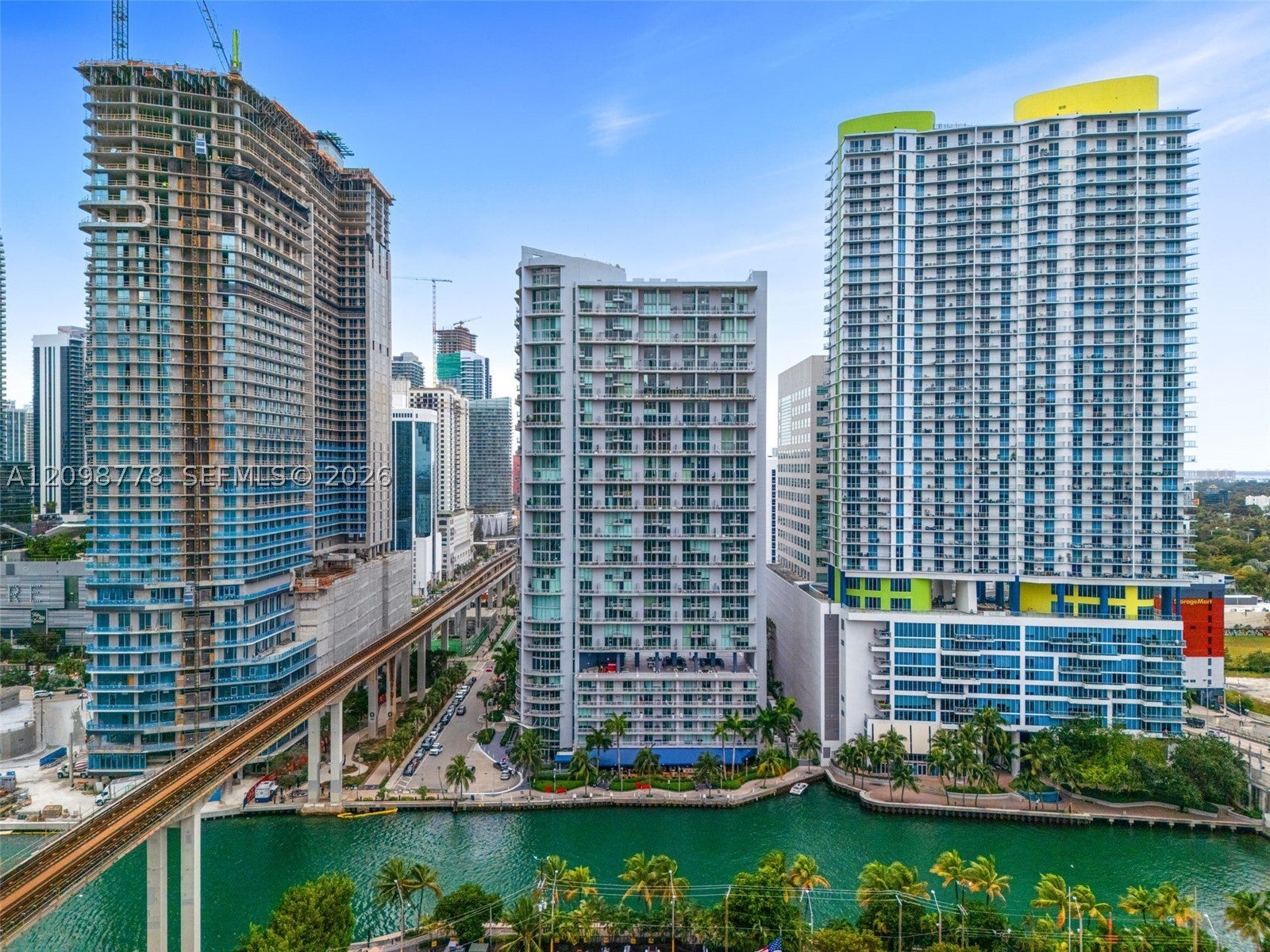 690 SW 1st Ct 3124
