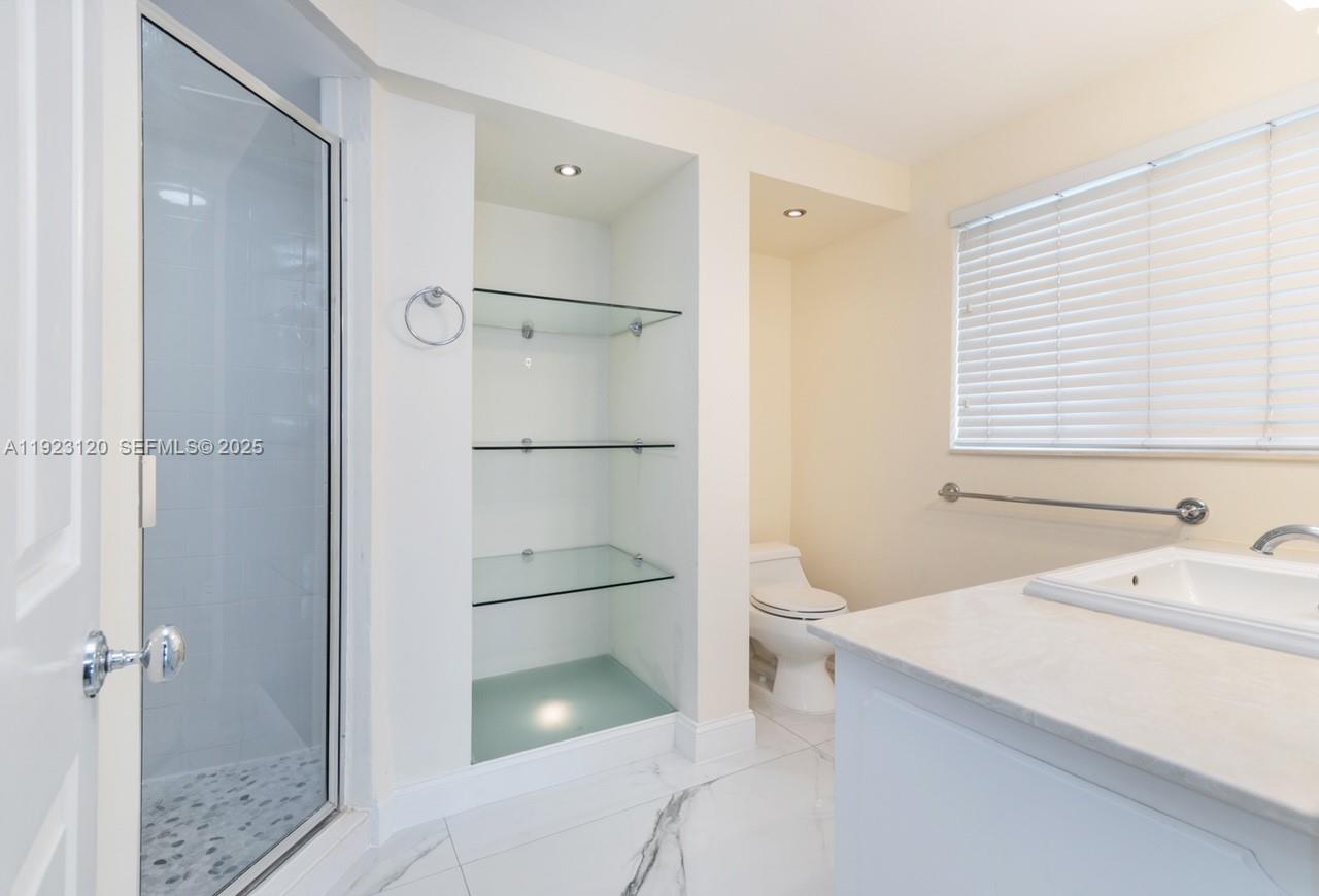 WATERS EDGE HOUSE CONDO - Residential Lease