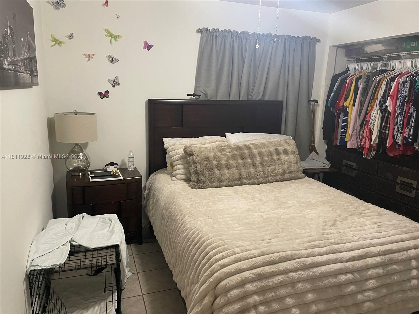 3 56 38 1.23 AC M/L N1/3 O - Residential