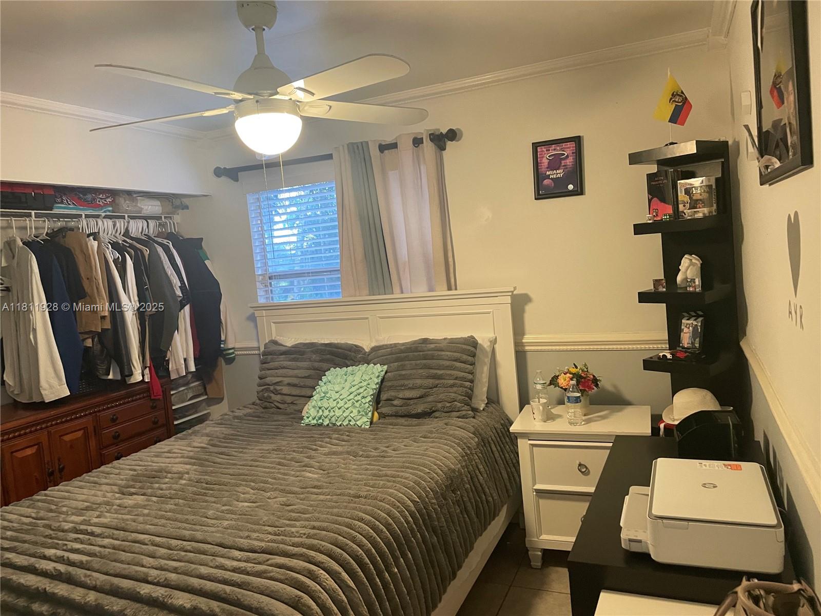 3 56 38 1.23 AC M/L N1/3 O - Residential