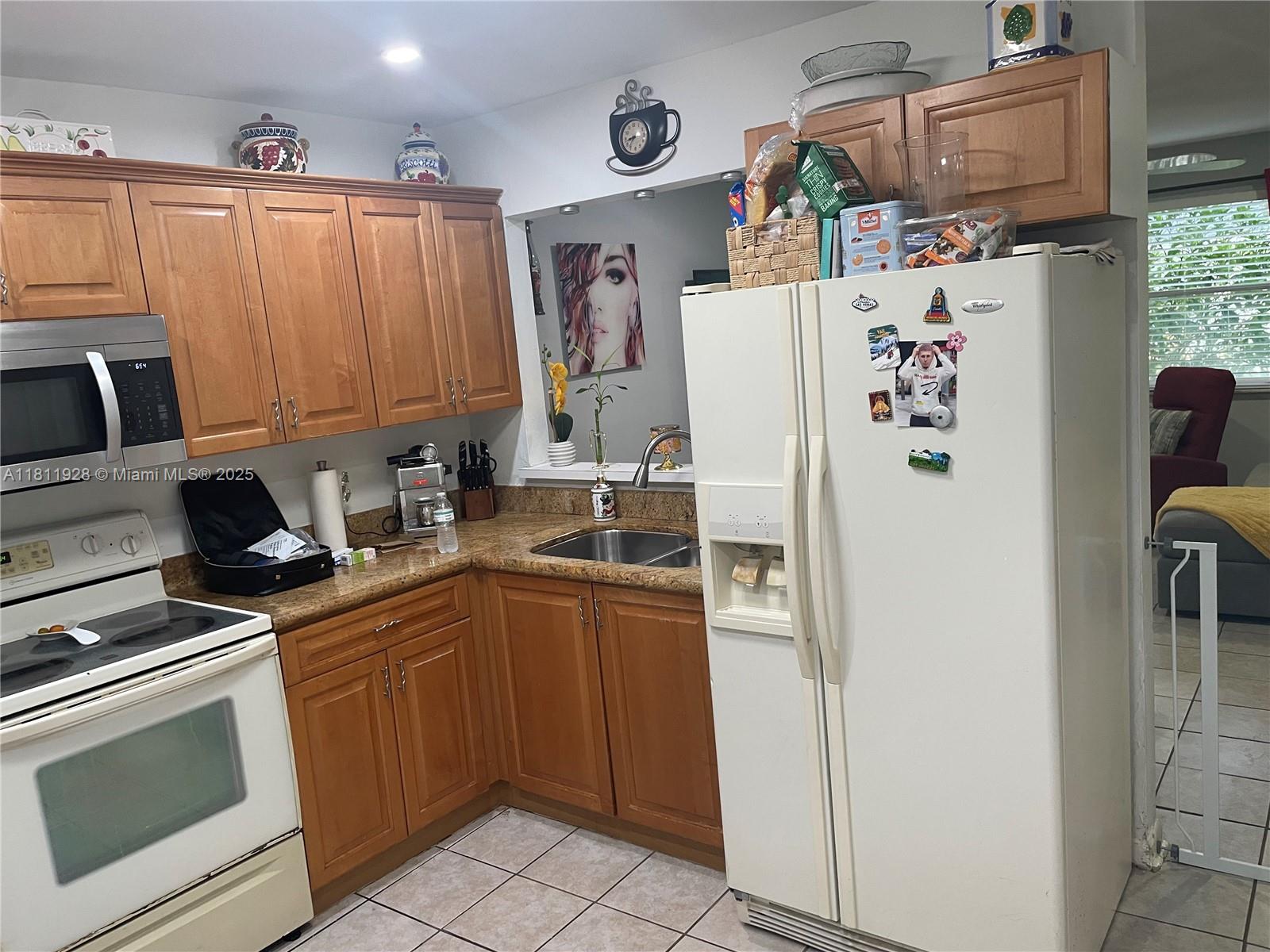 3 56 38 1.23 AC M/L N1/3 O - Residential