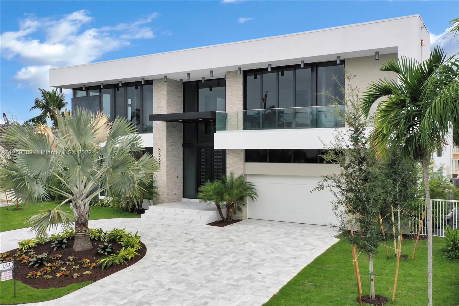 EASTERN SHORES 1ST ADDN - Residential