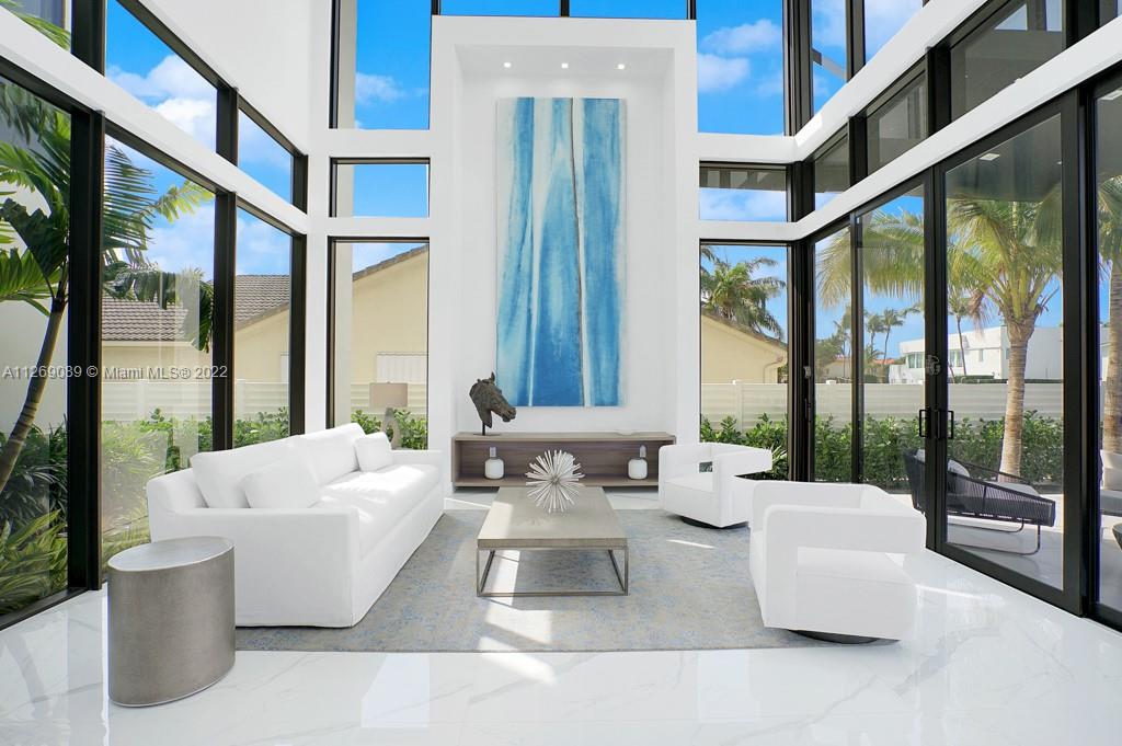 EASTERN SHORES 1ST ADDN - Residential