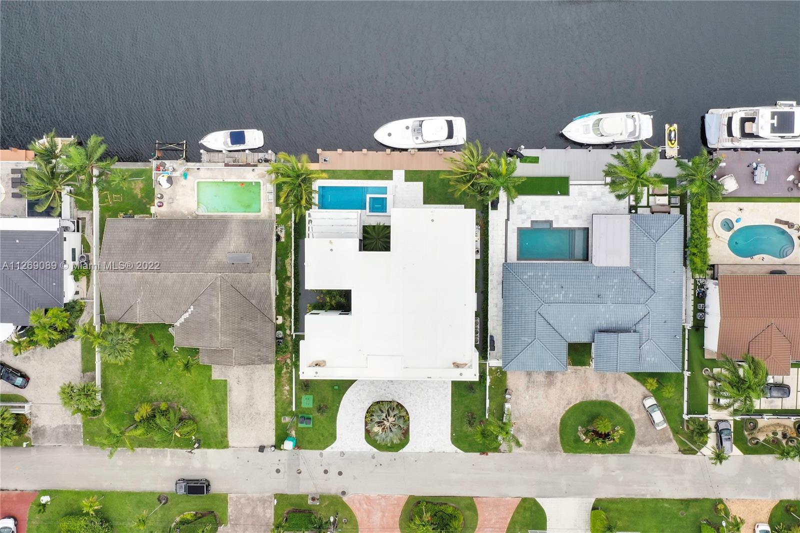 EASTERN SHORES 1ST ADDN - Residential