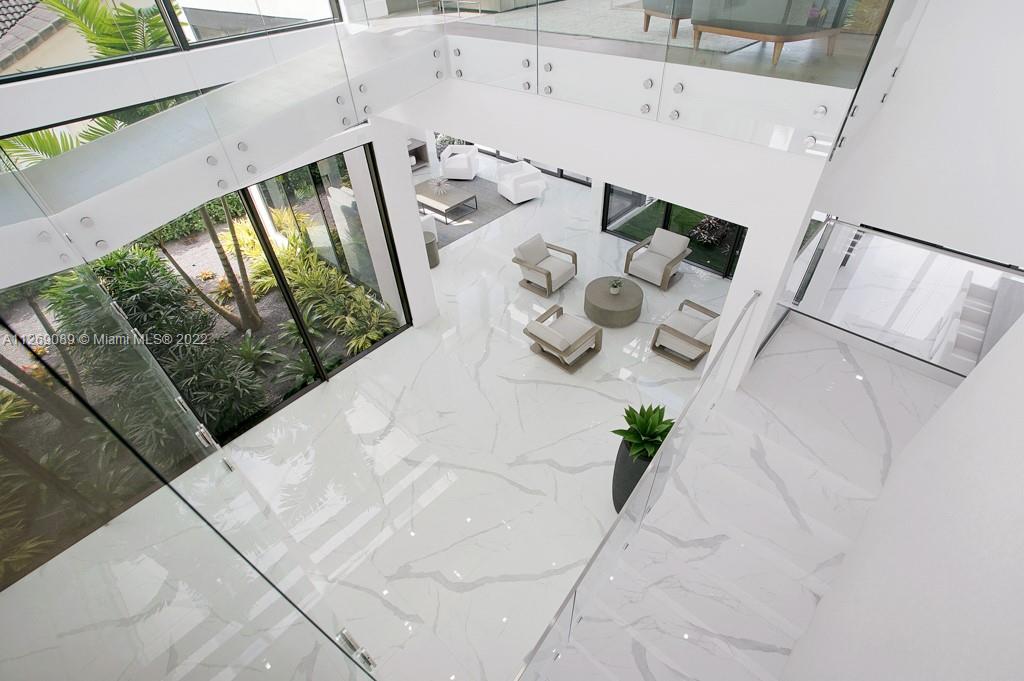 EASTERN SHORES 1ST ADDN - Residential