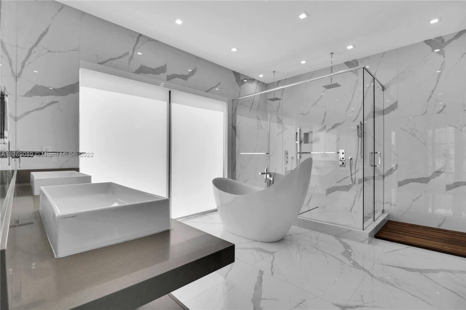 EASTERN SHORES 1ST ADDN - Residential