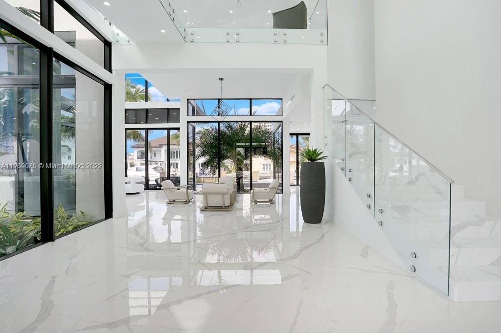 EASTERN SHORES 1ST ADDN - Residential