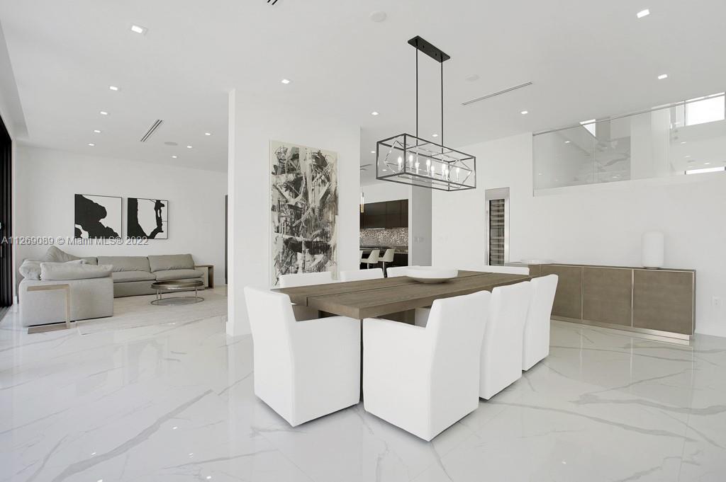 EASTERN SHORES 1ST ADDN - Residential