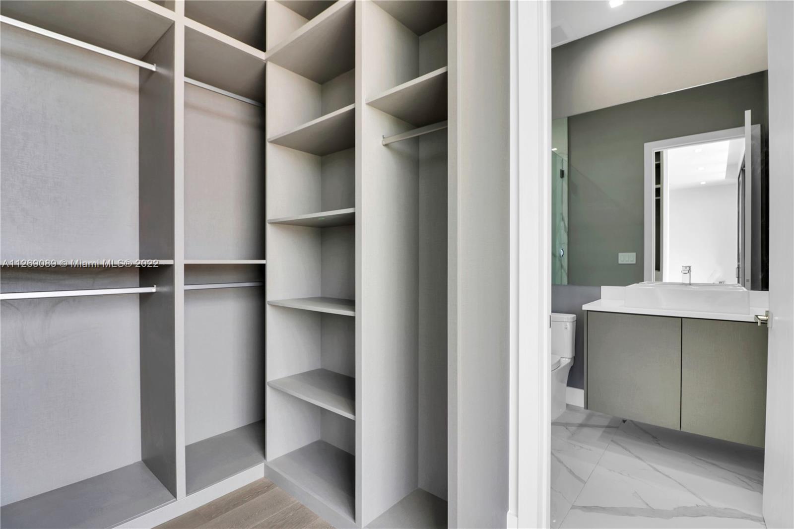 EASTERN SHORES 1ST ADDN - Residential