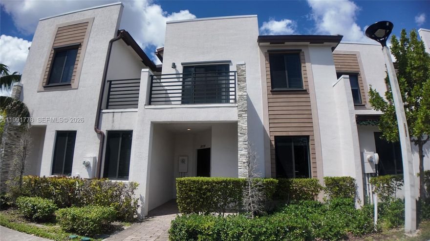 Via Ventura — a well-maintained home offering a spacious layout filled with natural light. This property features generous living areas, a functional kitchen, and a private outdoor space perfect for entertaining or future customization.
Perfect property for investors !!
The biggest plan of the Villas in the community.
Located in a quiet and desirable residential neighborhood, just minutes from Aventura Mall, major highways including I-95, shopping, dining, and excellent schools.
Perfect for homeowners or investors alike, with great potential and strong value in a growing area.
Don’t miss this opportunity—schedule your showing today!