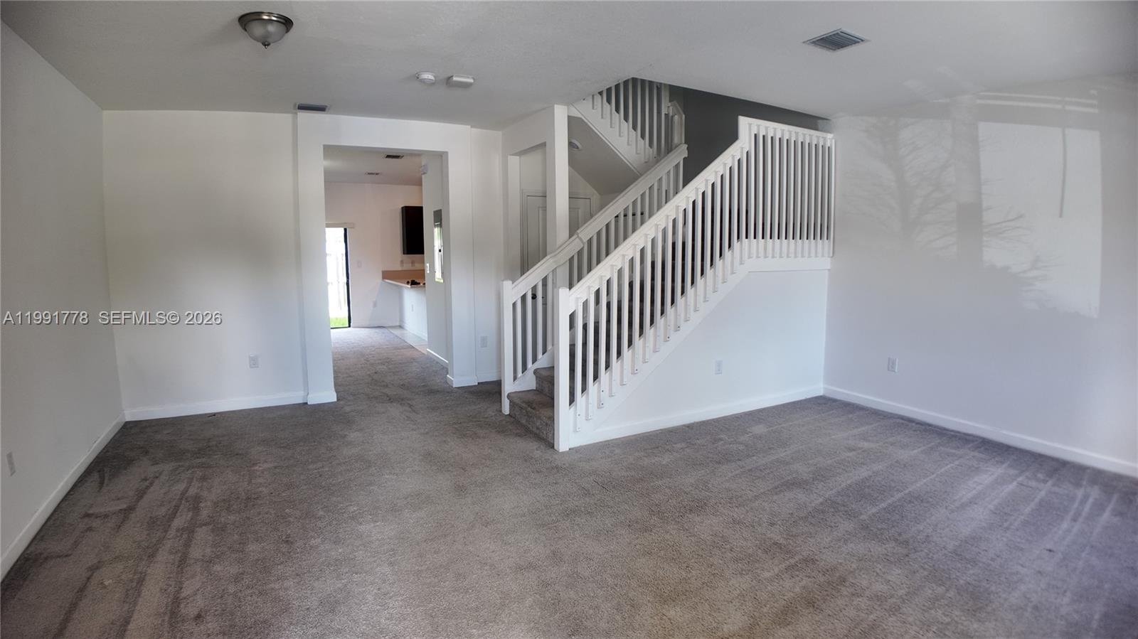 VIA VENTURA NEIGHBORHOOD - Residential