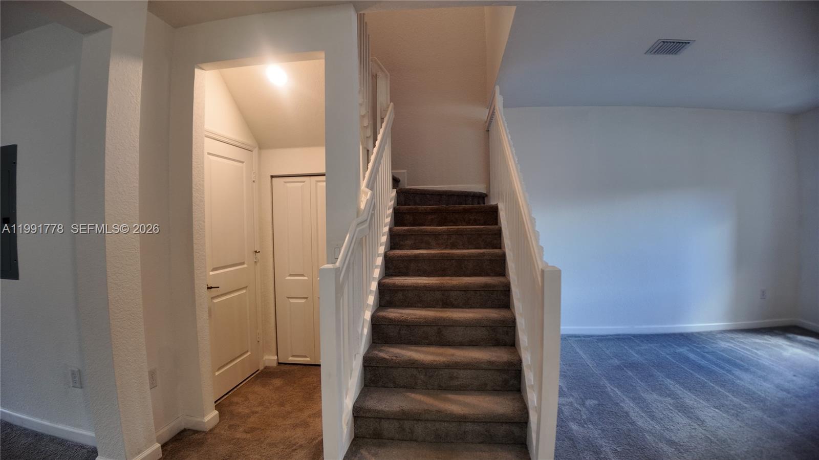 VIA VENTURA NEIGHBORHOOD - Residential